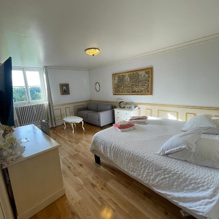 Le Boulay-Morin Chateau Du Boulay Morin מראה חיצוני תמונה A room at the hotel