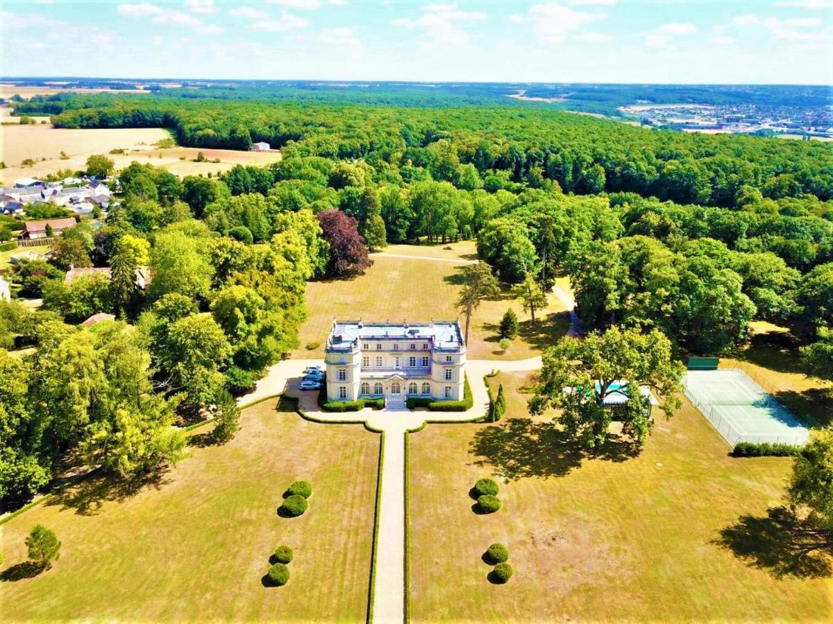 Le Boulay-Morin Chateau Du Boulay Morin מראה חיצוני תמונה The chateau in Launay