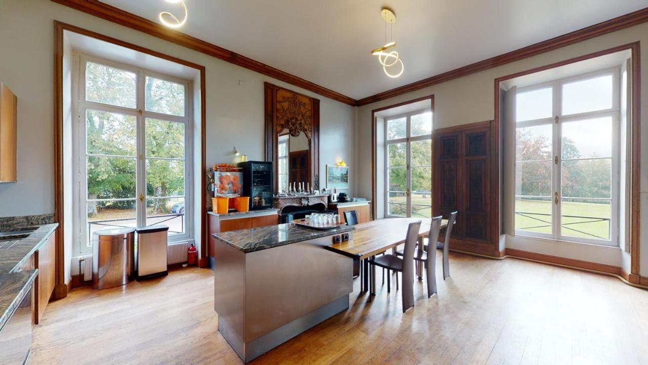 Le Boulay-Morin Chateau Du Boulay Morin מראה חיצוני תמונה The kitchen