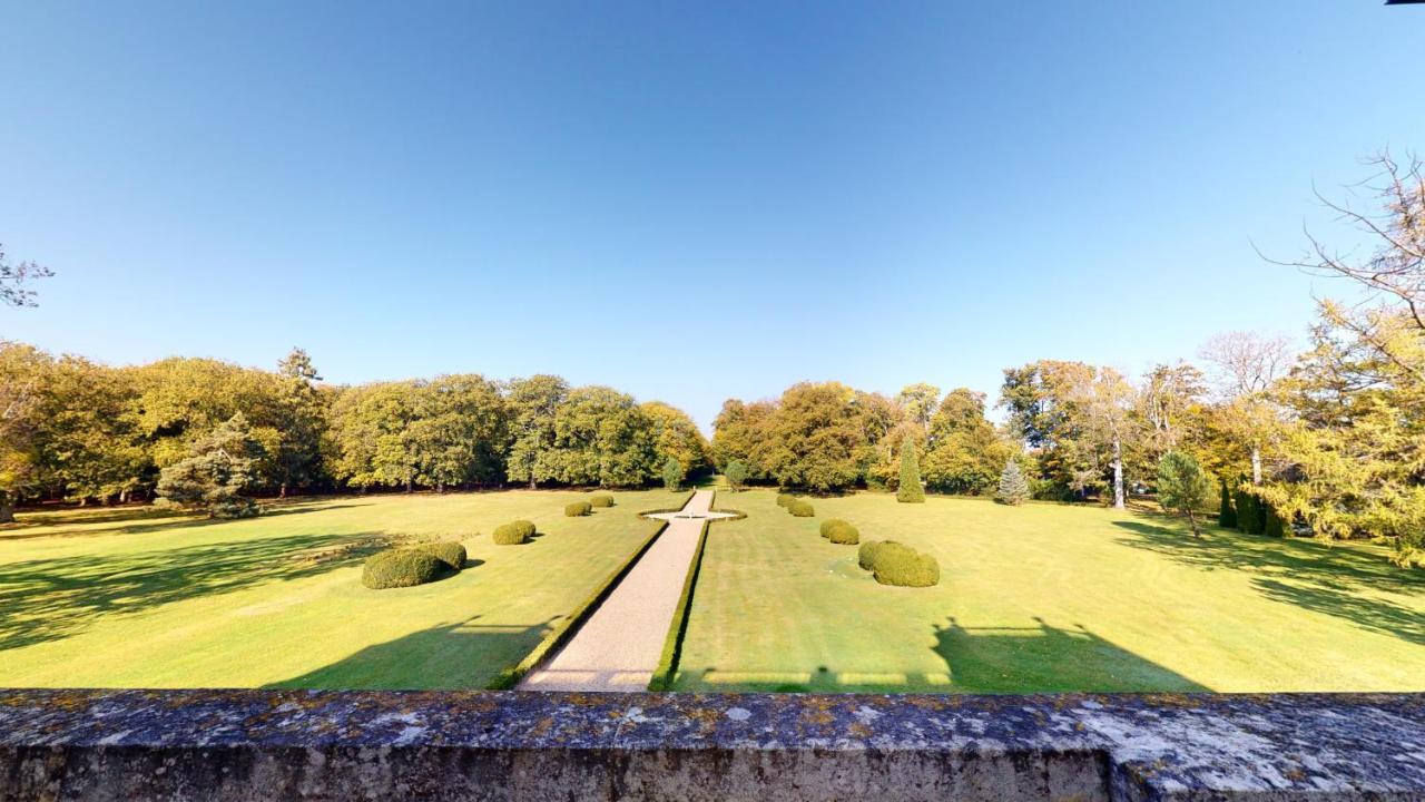 Le Boulay-Morin Chateau Du Boulay Morin מראה חיצוני תמונה The gardens of the Château de Launay