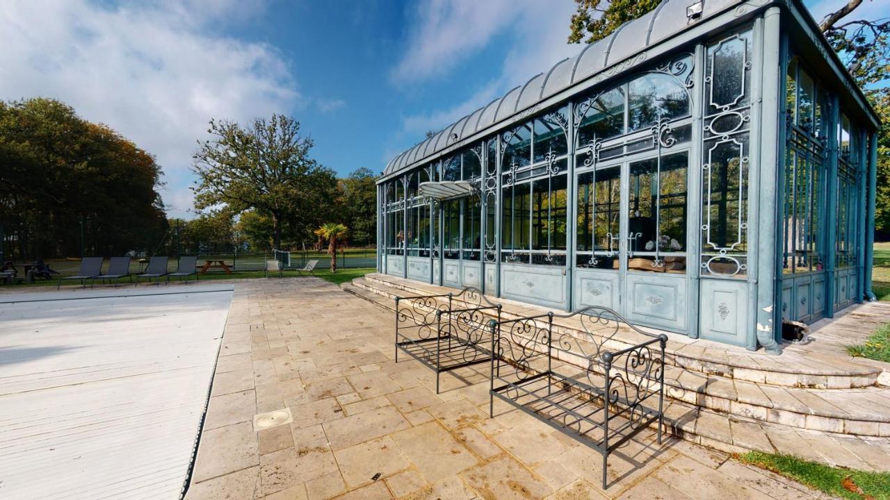 Le Boulay-Morin Chateau Du Boulay Morin מראה חיצוני תמונה The Orangery