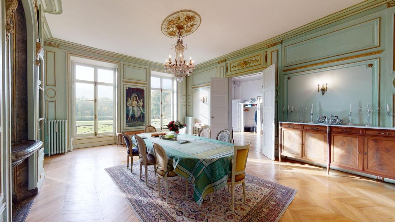 Le Boulay-Morin Chateau Du Boulay Morin מראה חיצוני תמונה The dining room
